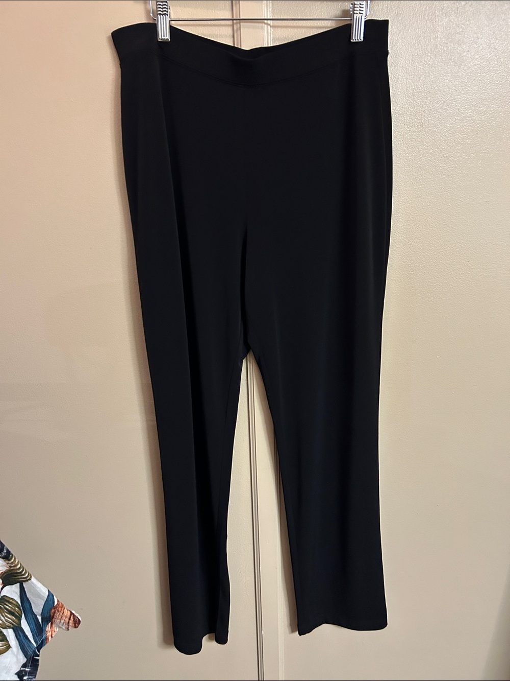 Susan Graver Black Pull-On Straight Leg Pants